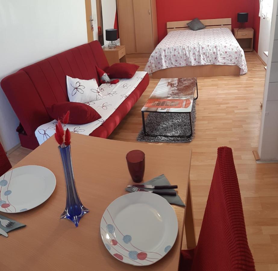 Apartments Lans Vodice Buitenkant foto