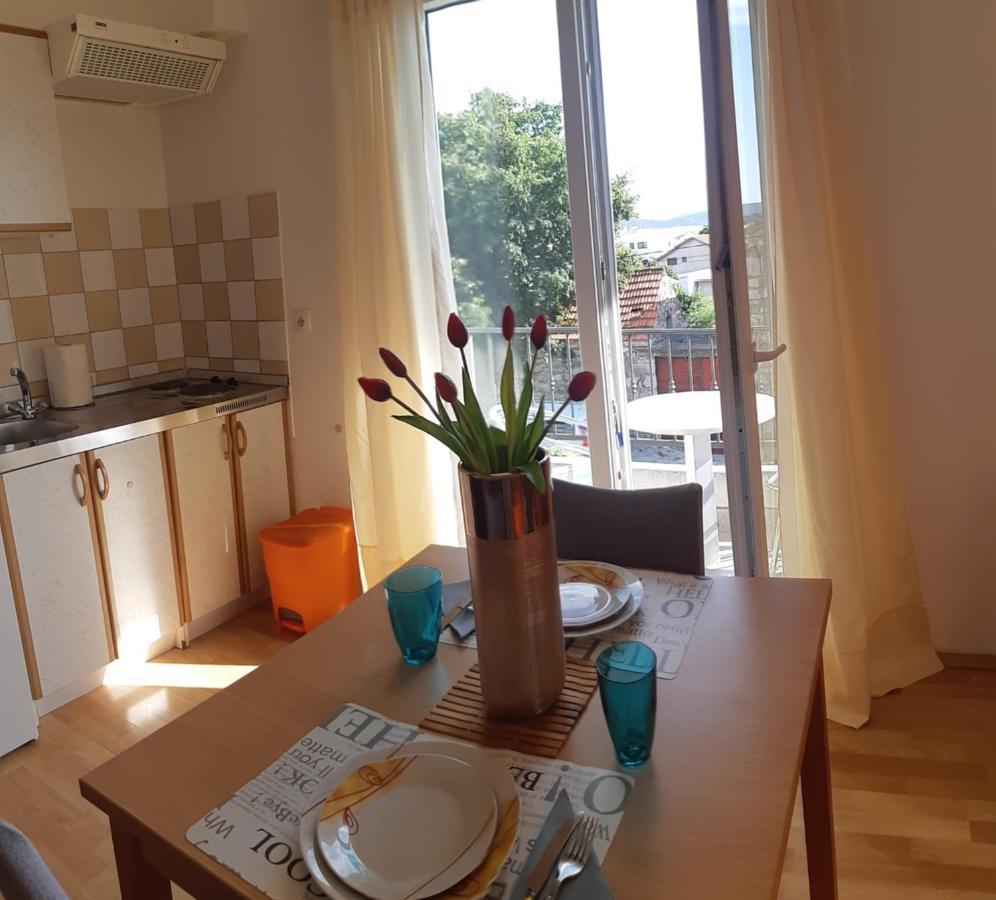 Apartments Lans Vodice Buitenkant foto